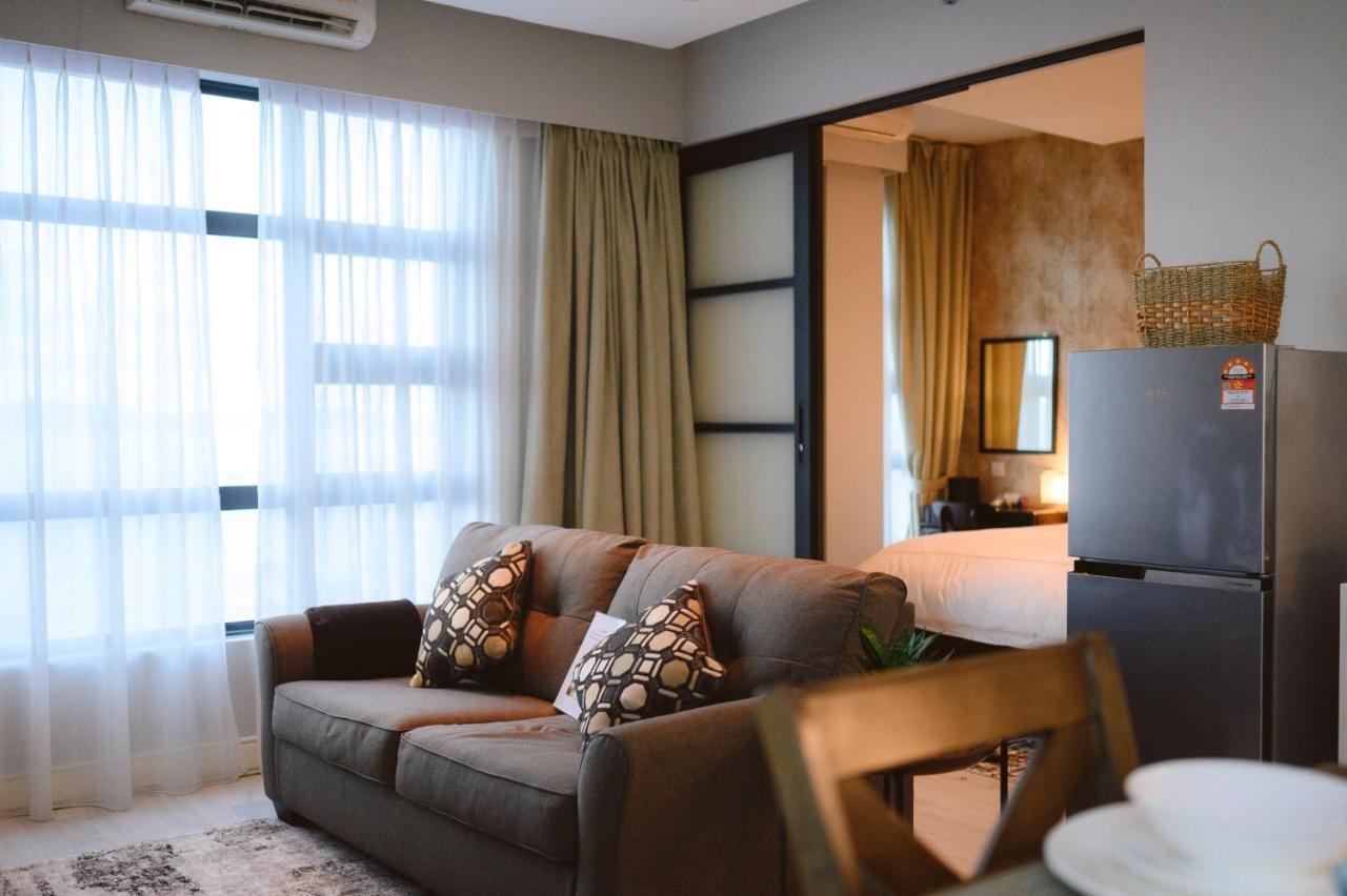 Petronella Suites Apartment @ Jesselton Quay Kota Kinabalu Buitenkant foto