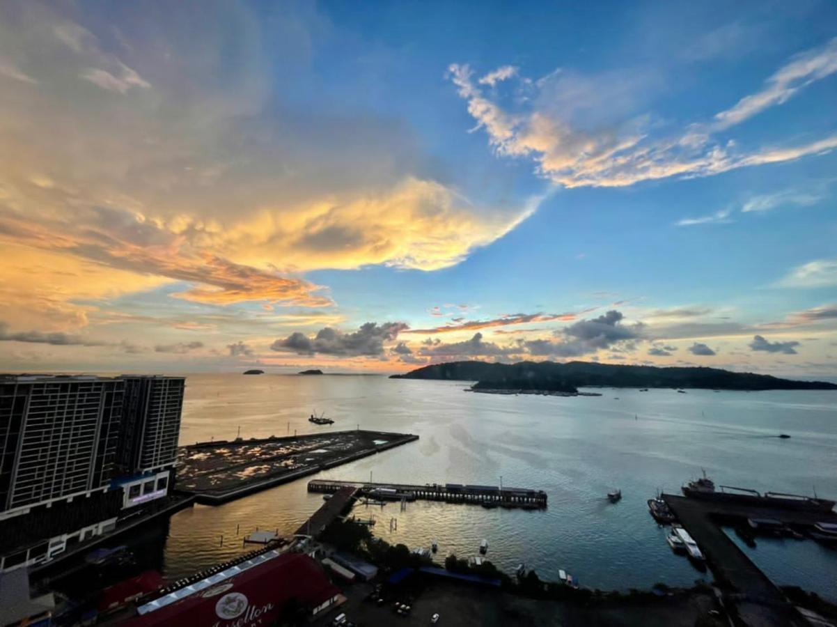 Petronella Suites Apartment @ Jesselton Quay Kota Kinabalu Buitenkant foto