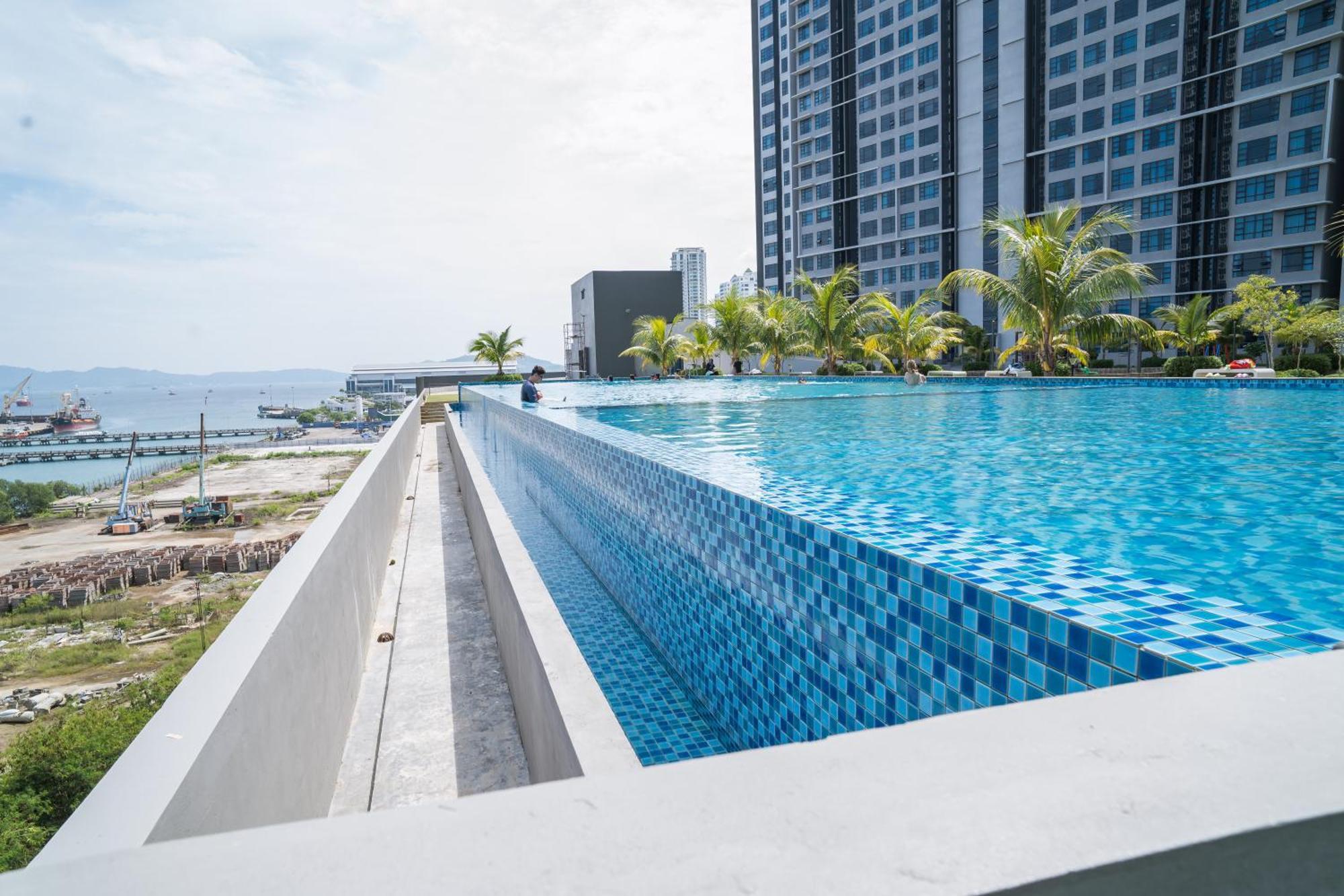 Petronella Suites Apartment @ Jesselton Quay Kota Kinabalu Buitenkant foto