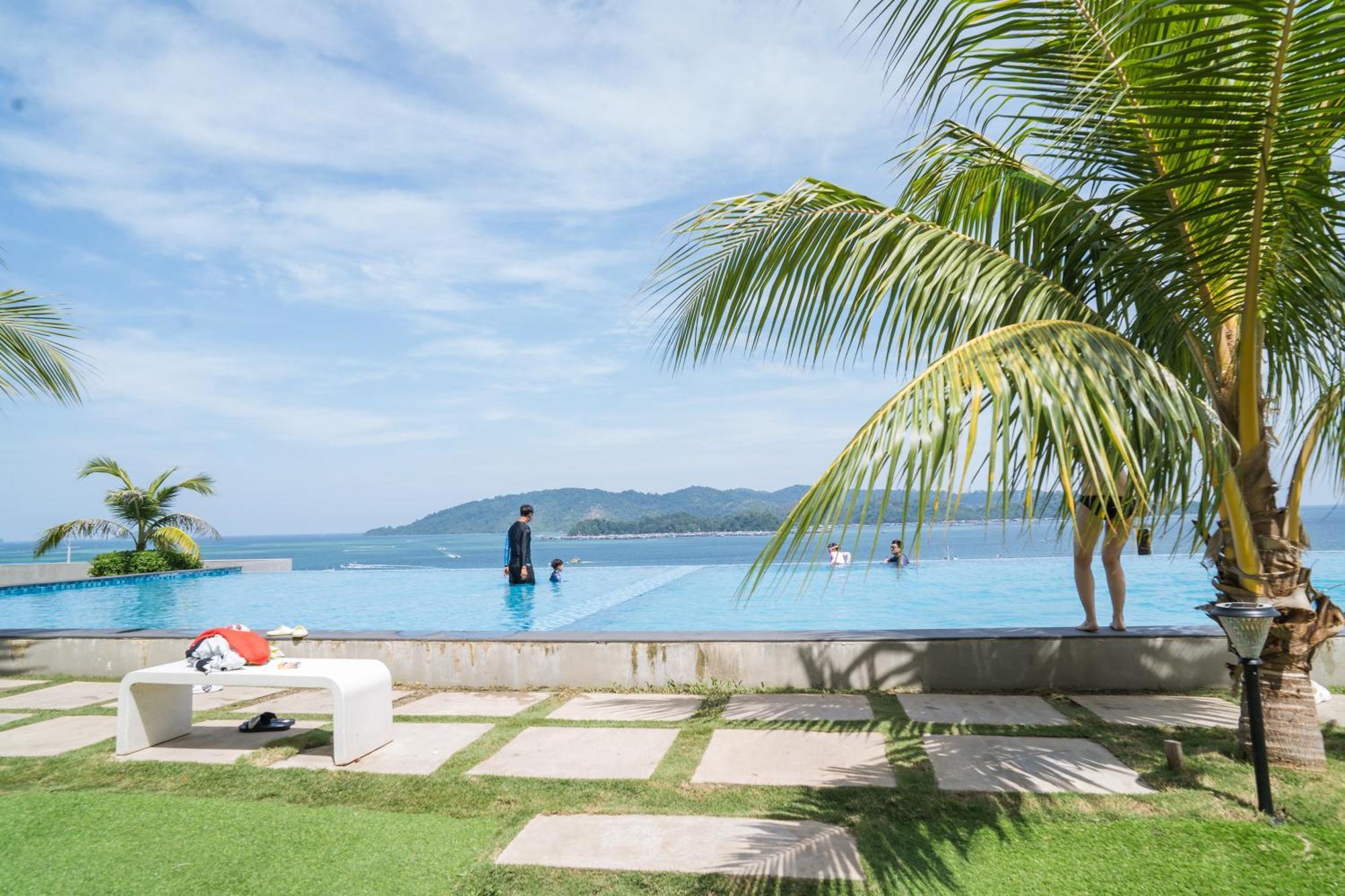 Petronella Suites Apartment @ Jesselton Quay Kota Kinabalu Buitenkant foto